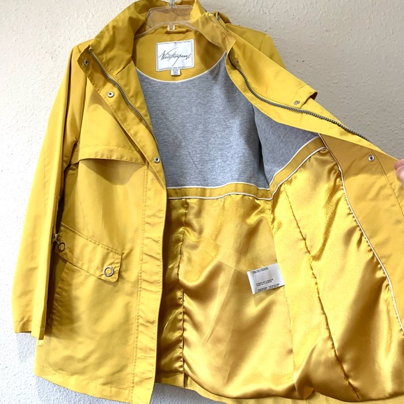 Weatherproof Yellow Fully Lined Raincoat Small Excellent Condition - Picture 15 of 15